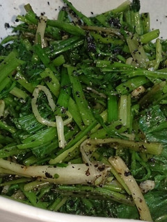 簡単!せりの胡麻よごし(胡麻和え)-レシピのメイン写真