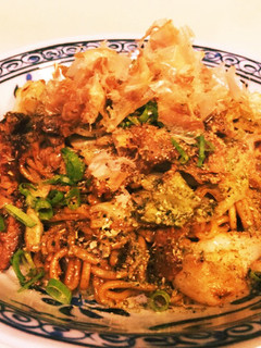 お好み屋さんの焼きそばとオムそばみたい-レシピのメイン写真