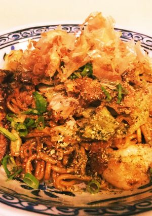 お好み屋さんの焼きそばとオムそばみたい-レシピのメイン写真