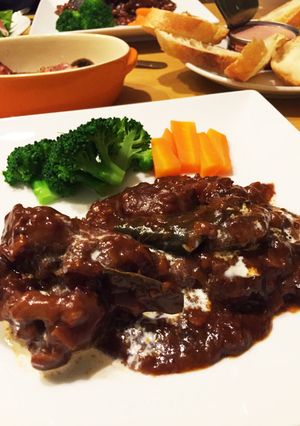 圧力鍋で♡超簡単ビストロ風牛の赤ワイン煮-レシピのメイン写真