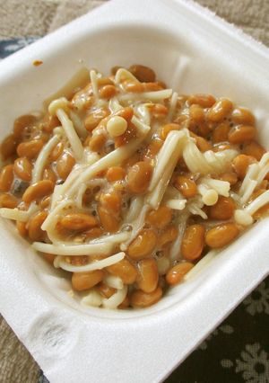 納豆に✿エノキ♪-レシピのメイン写真
