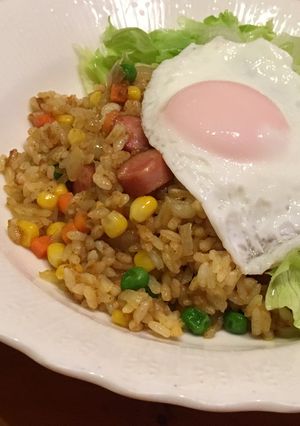 夏本番♫食欲そそる♡カレー炒飯-レシピのメイン写真