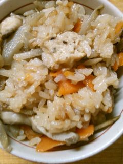 ごぼうたっぷり♪ ごぼうの 炊き込みご飯-レシピのメイン写真