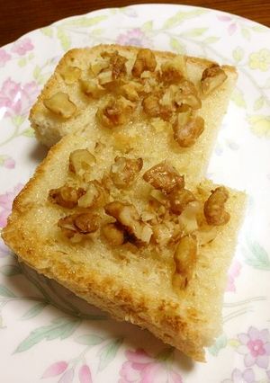 ココナッツオイルハニーくるみトースト-レシピのメイン写真