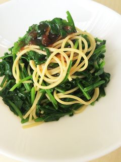 炒めほうれん草とパスタのサラダver簡単-レシピのメイン写真