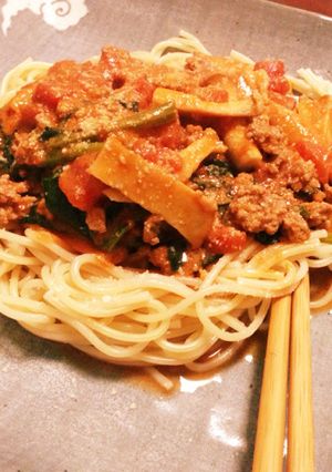 豚ひき肉 エリンギ ほうれん草 パスタ-レシピのメイン写真