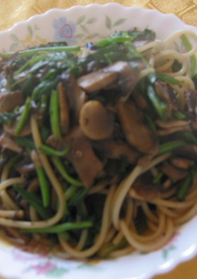 ﾏﾀﾆﾃｨ☆きのことほうれん草のパスタ-レシピのメイン写真