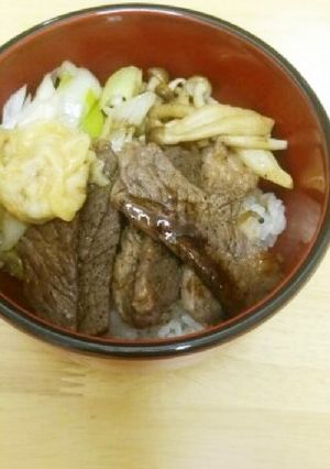 バルサミコ風ビフテキ丼-レシピのメイン写真