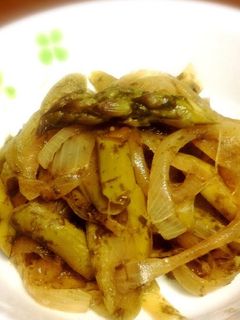 アスパラとタマネギの炒めものマリネ風味-レシピのメイン写真