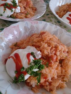 ケチャップライスのポーチドエッグのせ-レシピのメイン写真