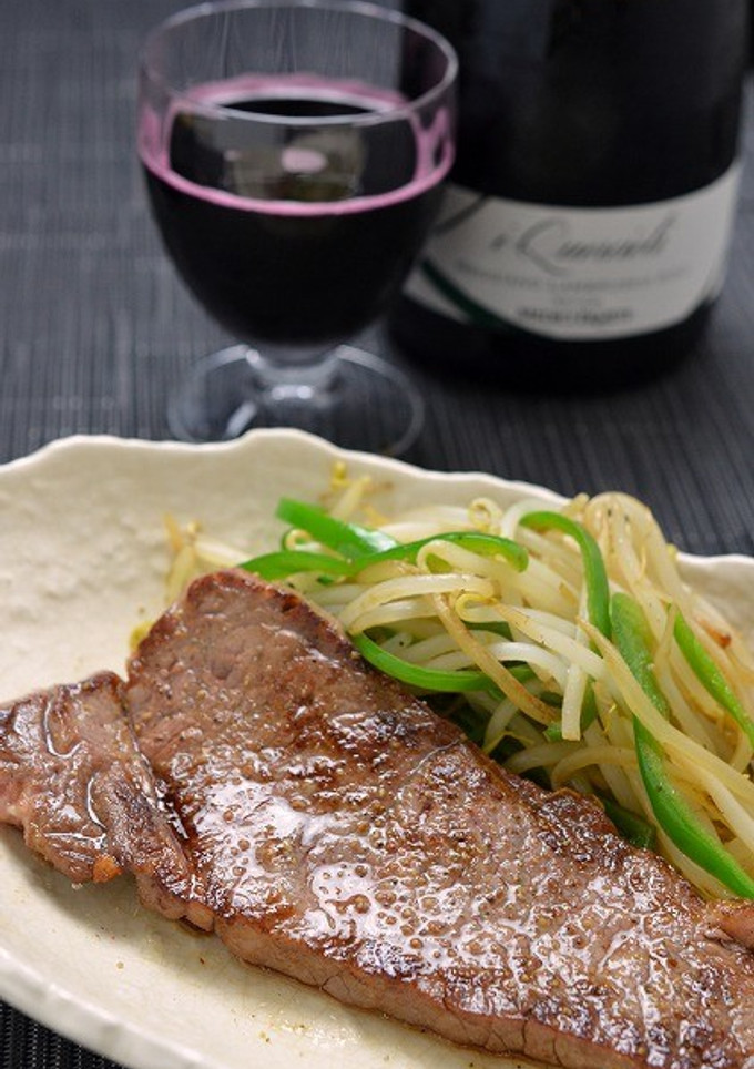 ステーキの焼き方、脂身で焼き野菜も旨い！-レシピのメイン写真