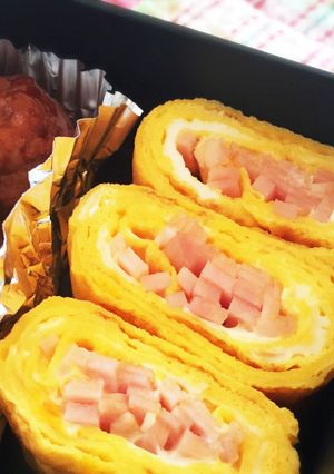 巻き簡単＊彩りハム卵焼き-レシピのメイン写真