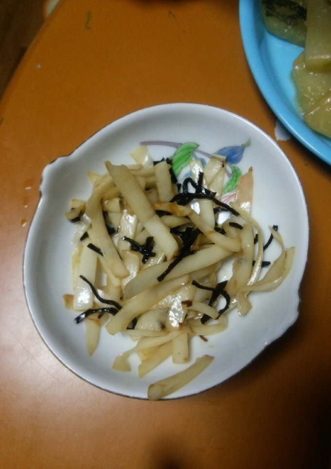 かぶの皮の塩昆布炒め-レシピのメイン写真