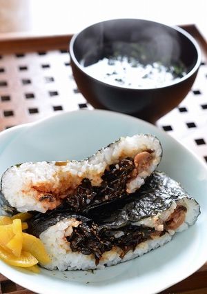 なつかしい～♪山賊むすび風おにぎらず-レシピのメイン写真