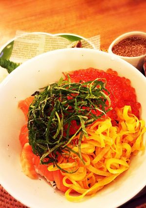 コストコいくらで簡単北海親子丼-レシピのメイン写真
