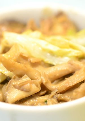 キャベツ・玉ねぎ・舞茸の味噌マヨ炒め-レシピのメイン写真