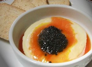 プチ贅沢✿卵とキャビア？のココットカマン-レシピのメイン写真