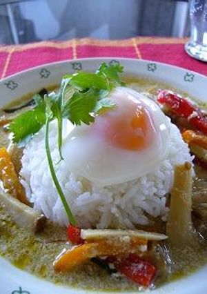 バジル仕上げのさわやかタイカレー-レシピのメイン写真