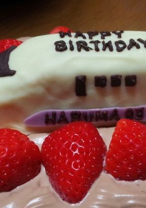 お誕生日やクリスマスケーキに☆新幹線デコ-レシピのメイン写真