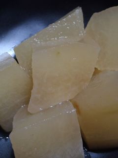 「おでん」の煮汁で…冬瓜を煮ました。-レシピのメイン写真