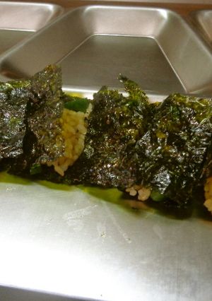 最速の鮭皮葱醤油漬け一口お握り-レシピのメイン写真