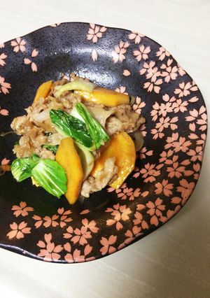 簡単♡柿と豚肉のオイスターソース炒め-レシピのメイン写真