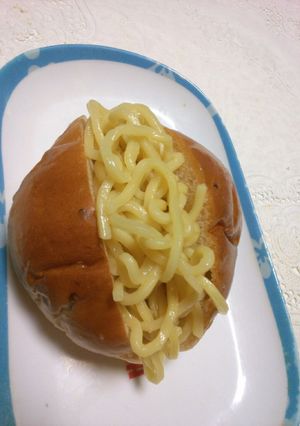 ラーメンサンドロールパン-レシピのメイン写真