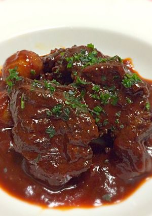 クリスマスに！牛すじ肉の赤ワイン煮込み-レシピのメイン写真