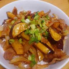 豚肉とさつまいもの甘辛丼-レシピのメイン写真