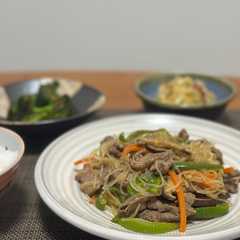 รูปของ お弁当に◎ 牛肉と野菜のピリ辛炒め