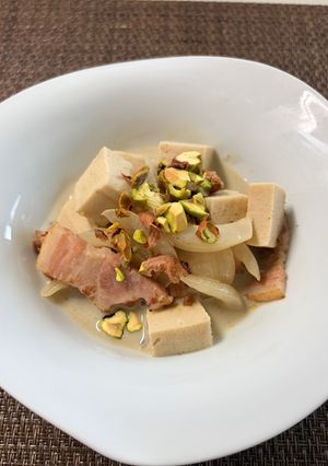 高野豆腐のピスタチオクリーム煮😻-レシピのメイン写真