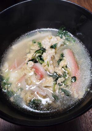 卵美味しい〜豆苗とカニカマの卵スープ-レシピのメイン写真