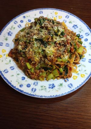 簡単☆挽き肉と小松菜のトマトパスタ-レシピのメイン写真