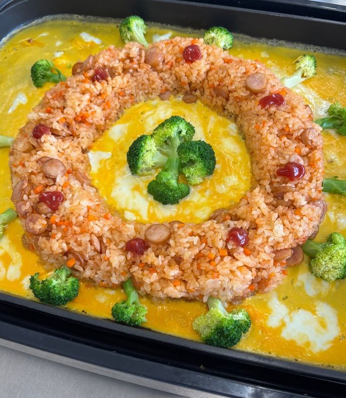 ホットプレートでまんまるオムライス-レシピのメイン写真