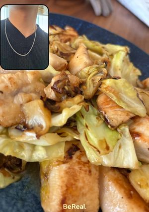 ふわふわ鶏胸肉とキャベツのにんにく炒め-レシピのメイン写真