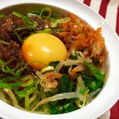 รูปของ 簡単なビビンバ丼☆材料少なめ！
