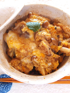 キヌアとしめじの丼-レシピのメイン写真