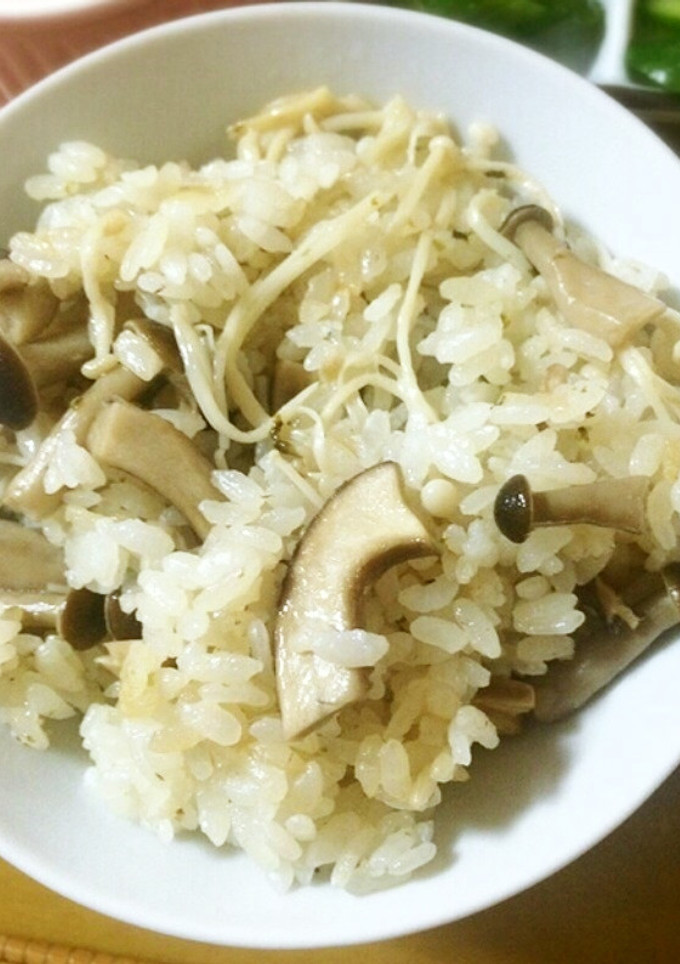 きのこたっぷり炊き込みご飯-レシピのメイン写真