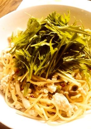 ☺簡単♪鶏ひき肉と水菜のペペロンチーノ☺-レシピのメイン写真