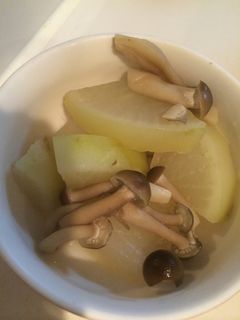 大根 しめじの鰹だし煮-レシピのメイン写真