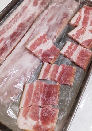 ベーコンやパックハム生ハムの冷凍保存方法-レシピのメイン写真