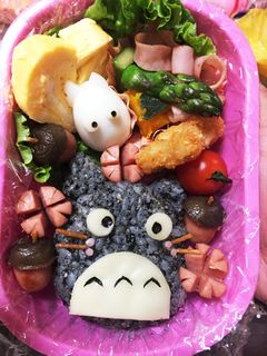 キャラ弁 簡単トトロと小トトロ-レシピのメイン写真