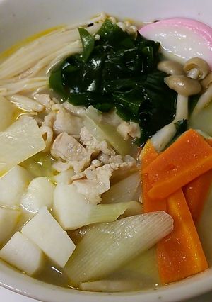 味噌煮込みうどん、具いろいろ。-レシピのメイン写真