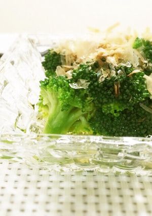 お弁当にも♪簡単⭐ブロッコリーのおひたし-レシピのメイン写真