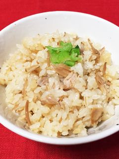 簡単!なめたけとツナの炊き込みごはん-レシピのメイン写真