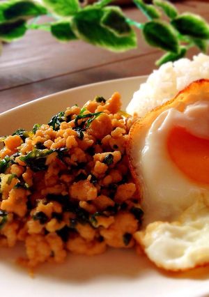 ✿簡単ランチ♡ほうれん草の鶏そぼろご飯✿-レシピのメイン写真