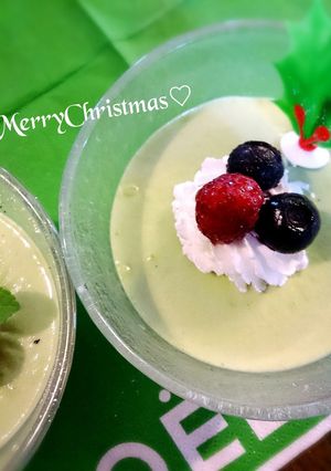 クリスマスにも♪簡単♡抹茶ミルクプリン-レシピのメイン写真