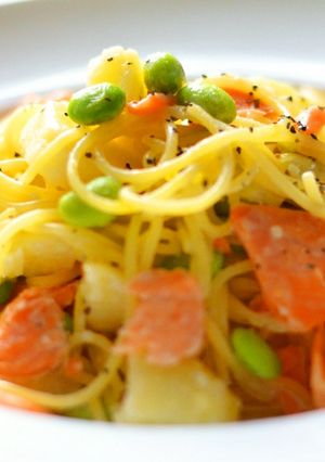 簡単♪えだ豆とサーモンのクリームパスタ-レシピのメイン写真