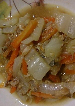 白菜と人参とサバ味噌煮缶のレンジ蒸し-レシピのメイン写真