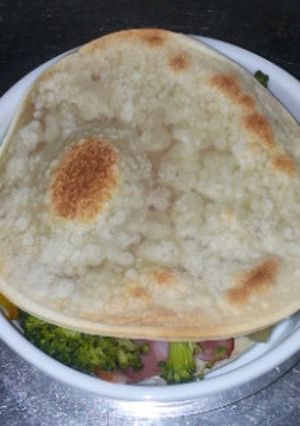 チーズたっぷり！ココットカマンの逆さピザ-レシピのメイン写真